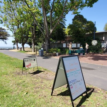 Crown Memorial State Beach - Crab Cove Visitor Center - Parks Near Me - Alameda, California