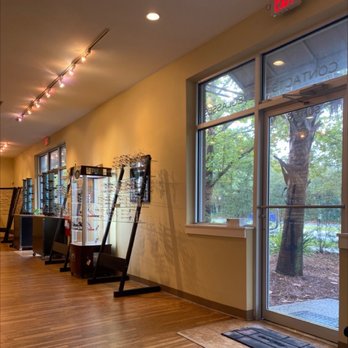 Preferred EyeCare Center - Front door facing onto Park West Blvd - Optometrists Near Me - Mount Pleasant, South Carolina