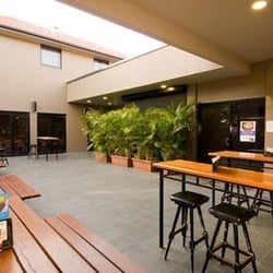 Blackbutt Hotel