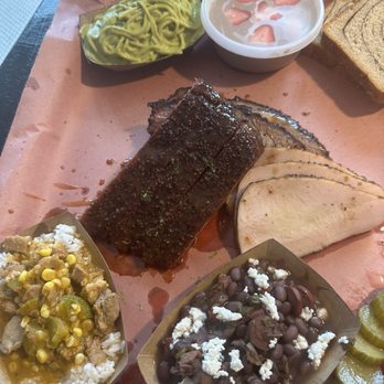 Barbs B Q - Barbeque Near Me - Lockhart, Texas