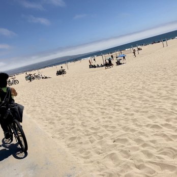Hermosa Beach Pier - Beaches Near Me - Hermosa Beach, California Hermosa Beach Pier - Beaches Near Me - Hermosa Beach, California