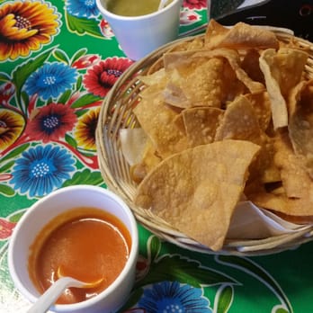 Blanquita's Mexican Restaurant - Yummy chips and green and red salsa - Mexican Near Me - Harlingen, Texas Blanquita's Mexican Restaurant - Yummy chips and green and red salsa - Mexican Near Me - Harlingen, Texas