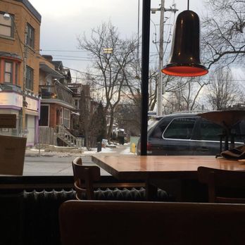 Ezra's Pound - Large window with a cute view! - Coffee & Tea Near Me - Toronto, Ontario Ezra's Pound - Large window with a cute view! - Coffee & Tea Near Me - Toronto, Ontario