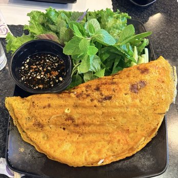 Quan Mii - Bahn Bánh Xèo Đặc Biệt "Quán Mii"/Crispy Crepe w/Pork, Shrimp, Squid - Vietnamese Near Me - Fountain Valley, California Quan Mii - Bahn Bánh Xèo Đặc Biệt "Quán Mii"/Crispy Crepe w/Pork, Shrimp, Squid - Vietnamese Near Me - Fountain Valley, California