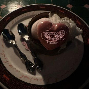 Leila - Customized dessert - Middle Eastern Near Me - San Diego, California