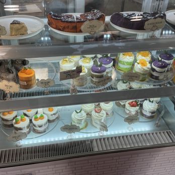 Maprang Bakery & Cafe - Desserts Near Me - Somerville, Massachusetts