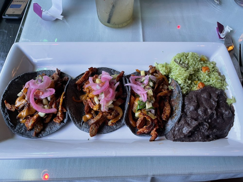 Señoritas Cantina