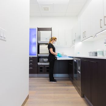Ultimate Smile - State-of-the-art Sterilization Center - Cosmetic Dentists Near Me - Beaverton, Oregon Ultimate Smile - State-of-the-art Sterilization Center - Cosmetic Dentists Near Me - Beaverton, Oregon