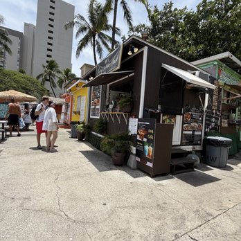 Amy's Shrimp And Poke Shack - Outside - Poke Near Me - Honolulu, Hawaii Amy's Shrimp And Poke Shack - Outside - Poke Near Me - Honolulu, Hawaii