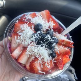 Pure Pitaya Bowl