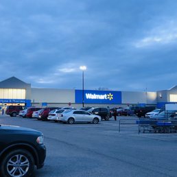 Exterior photo of Walmart Supercenter - Hillsboro, Ohio Exterior photo of Walmart Supercenter - Hillsboro, Ohio