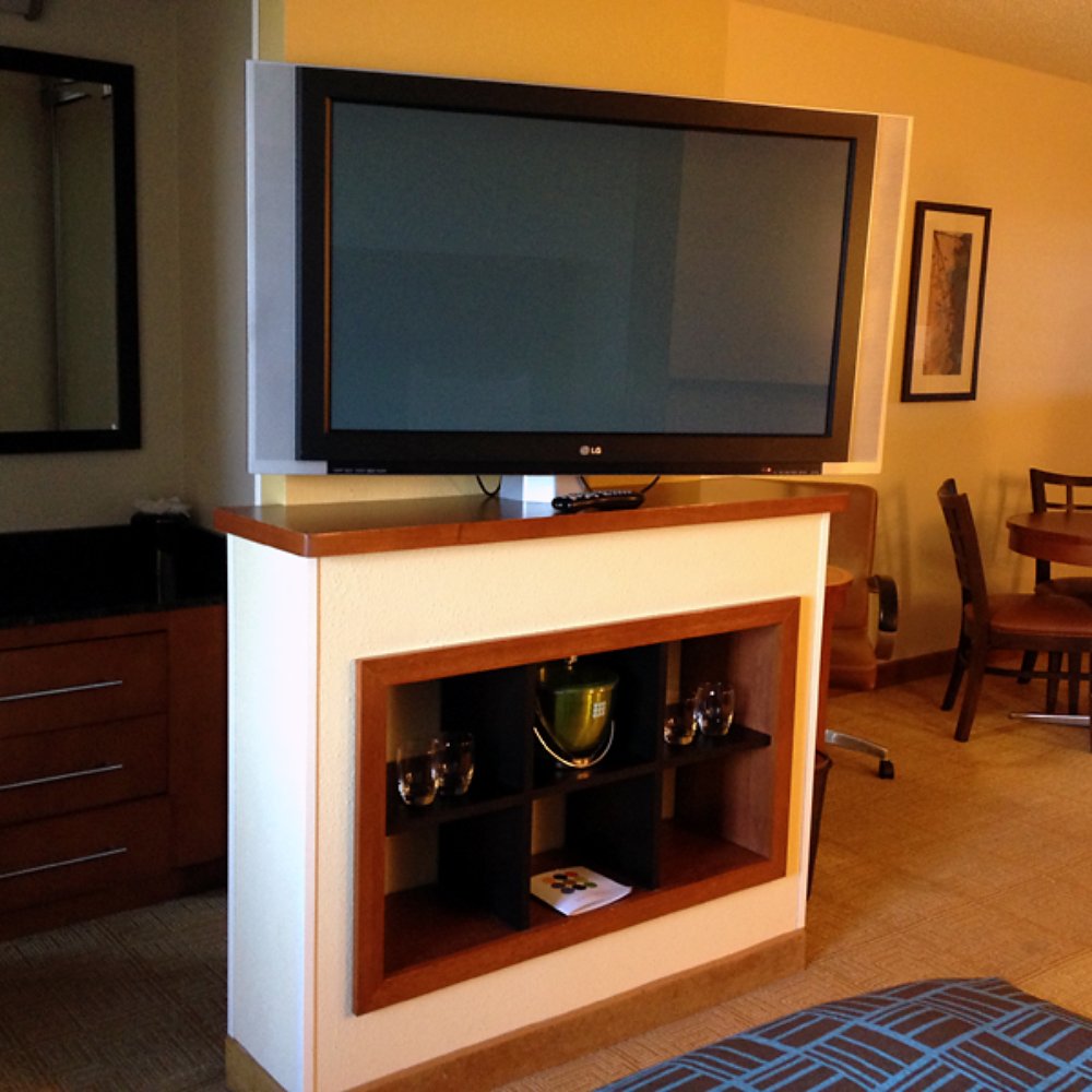 Hyatt Place Secaucus/Meadowlands - TV. Underneath is the ice bucket and glasses. - Hotels Near Me - Secaucus, New Jersey Hyatt Place Secaucus/Meadowlands - TV. Underneath is the ice bucket and glasses. - Hotels Near Me - Secaucus, New Jersey
