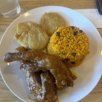 Brenda's Kitchen - Habanero ribs with arroz con gandules and tostones de fruta de pan - Puerto Rican Near Me - Leesville, Louisiana Brenda's Kitchen - Habanero ribs with arroz con gandules and tostones de fruta de pan - Puerto Rican Near Me - Leesville, Louisiana