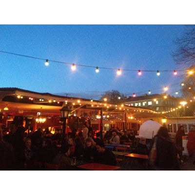 Far i Hatten by null