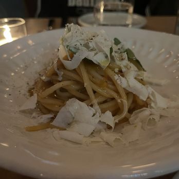 I Cavallini - Bucatini - Italian Near Me - Brooklyn, New York I Cavallini - Bucatini - Italian Near Me - Brooklyn, New York