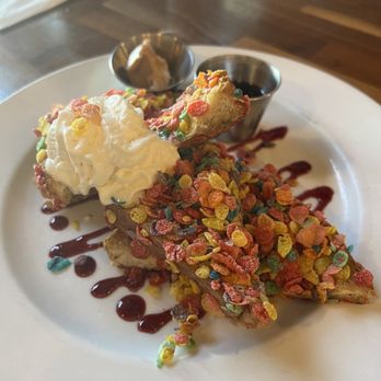Kauai Island Brewing - Fruity pebbles French toast - American Near Me - Eleele, Hawaii Kauai Island Brewing - Fruity pebbles French toast - American Near Me - Eleele, Hawaii