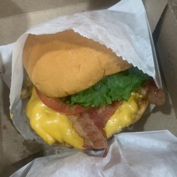 Shake Shack Montgomery Village - Dingle burger with bacon, small but tasty for almost $10.00 dollars - Burgers Near Me - Santa Rosa, California Shake Shack Montgomery Village - Dingle burger with bacon, small but tasty for almost $10.00 dollars - Burgers Near Me - Santa Rosa, California
