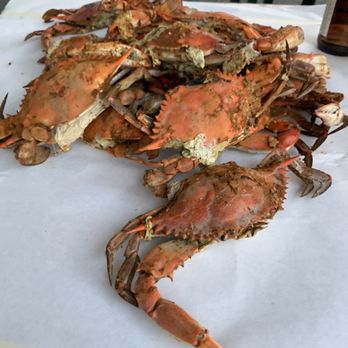 Quarterdeck - Dozen beautiful crabs - Seafood Near Me - Arlington, Virginia
