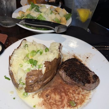 LongHorn Steakhouse - Steakhouses Near Me - Hiram, Georgia LongHorn Steakhouse - Steakhouses Near Me - Hiram, Georgia