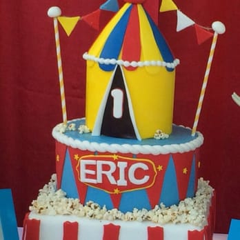 Roobina's Cake - Circus themed birthday cake - Bakeries Near Me - Glendale, California Roobina's Cake - Circus themed birthday cake - Bakeries Near Me - Glendale, California