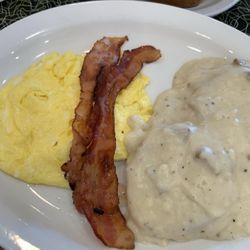 Eggys Diner - Half biscuits and gravy with eggs and bacon