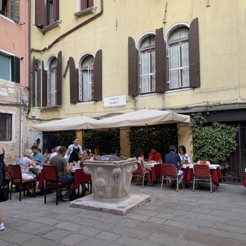Osteria Ae Sconte - Italian Near Me - Venezia, VE