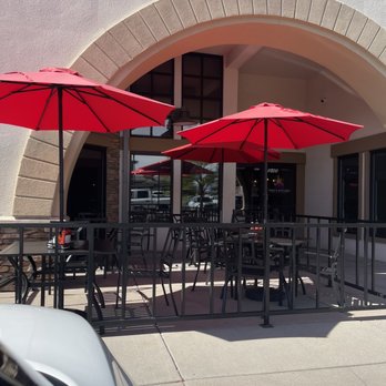 Tino's Kitchen - Outside patio seating - Breakfast & Brunch Near Me - Englewood, Colorado Tino's Kitchen - Outside patio seating - Breakfast & Brunch Near Me - Englewood, Colorado