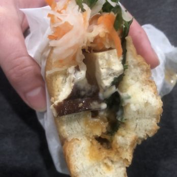 Pho MDR - Tofu bahn mi on white roll - Vietnamese Near Me - Marina del Rey, California Pho MDR - Tofu bahn mi on white roll - Vietnamese Near Me - Marina del Rey, California