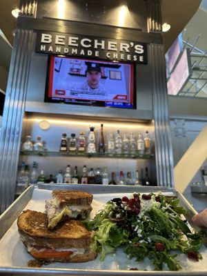 Beecher's Handmade Cheese - LAX by null
