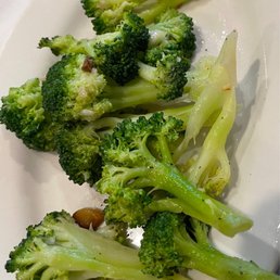 Broccoli with oil and garlic