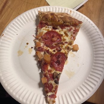 Great Wolf Lodge - Canadian Pizza from Northwoods. Great pizza! - Hotels Near Me - Niagara Falls, Ontario Great Wolf Lodge - Canadian Pizza from Northwoods. Great pizza! - Hotels Near Me - Niagara Falls, Ontario