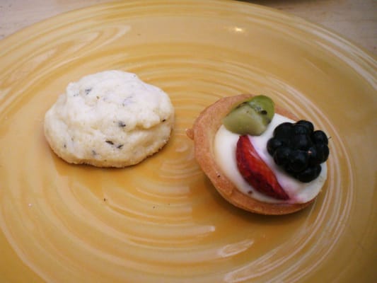 Carlucci's Bakery by null