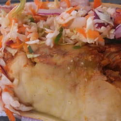 Tamales Mexicanos Casa Mia - Salvadorian tamales is huge!! Different kind of masa
