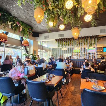 Limón - Inside the restaurant - Peruvian Near Me - Mountain View, California