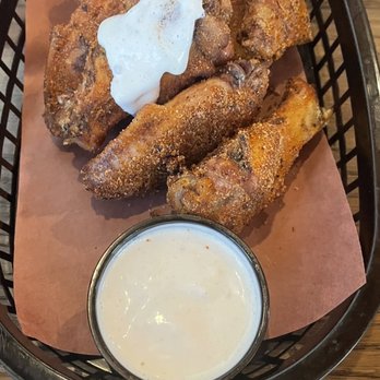 2 Jerks BBQ - Smoked wings with dry rub. - Barbeque Near Me - Raynham, Massachusetts