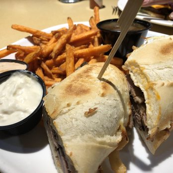 Boston Pizza - Pizza Near Me - Scarborough, Ontario