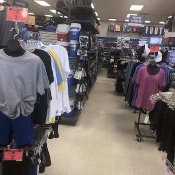 Big 5 Sporting Goods - Sporting Goods Near Me - Fresno, California