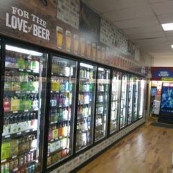 Bobkat Liquors
