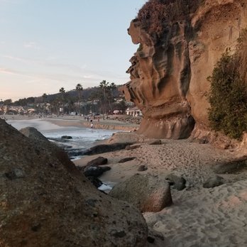 Aliso Beach - Parks Near Me - Laguna Beach, California