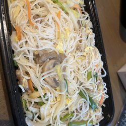 Bamboo Bistro - Beef Mei fun