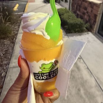 Jeremiah's Italian Ice - Small Jelati with mango Italian ice & vanilla ice cream - Desserts Near Me - Mount Dora, Florida Jeremiah's Italian Ice - Small Jelati with mango Italian ice & vanilla ice cream - Desserts Near Me - Mount Dora, Florida