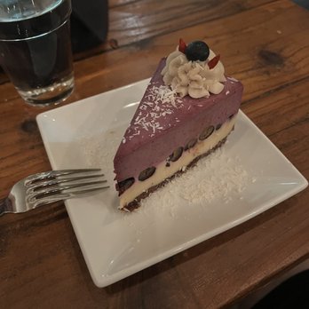 SunCafe - Blueberry cheesecake - Vegan Near Me - Studio City, California SunCafe - Blueberry cheesecake - Vegan Near Me - Studio City, California