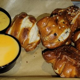 Everything Pretzel Knots