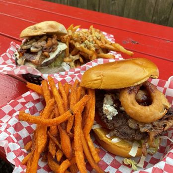Little Matt's - West Coast Blue Ring Burger & Santa Barbara Sour Dough - Burgers Near Me - Houston, Texas Little Matt's - West Coast Blue Ring Burger & Santa Barbara Sour Dough - Burgers Near Me - Houston, Texas