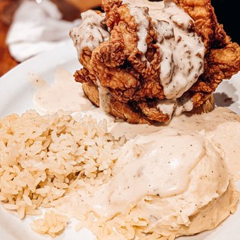 Cheddar's Scratch Kitchen - Chicken fried chicken with rice and mash - Southern Near Me - Tampa, Florida Cheddar's Scratch Kitchen - Chicken fried chicken with rice and mash - Southern Near Me - Tampa, Florida
