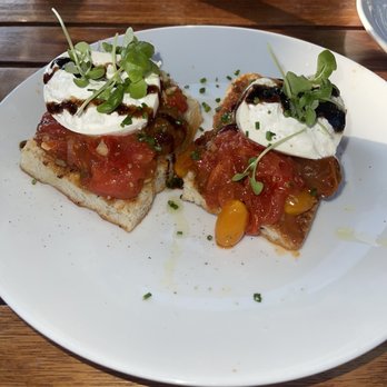Millburn Standard - Burrata - Cocktail Bars Near Me - Millburn, New Jersey