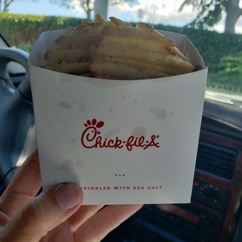 Chick-fil-A - Waffle Fries - Chicken Shop Near Me - Kahului, Hawaii