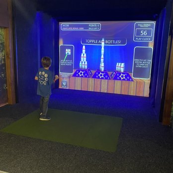 Great Wolf Lodge - The Grounds - Carnival Game - Resorts Near Me - Grapevine, Texas Great Wolf Lodge - The Grounds - Carnival Game - Resorts Near Me - Grapevine, Texas