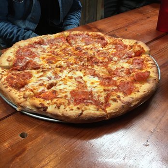 Slice Pizzeria & Taphouse - Breakfast & Brunch Near Me - Moscow, Idaho