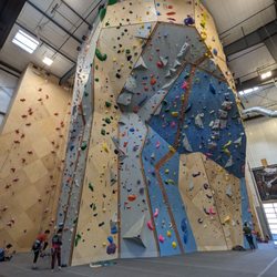 G1 Climbing + Fitness
